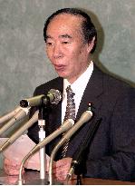 Sakaguchi supports changes for overseas A-bomb victims